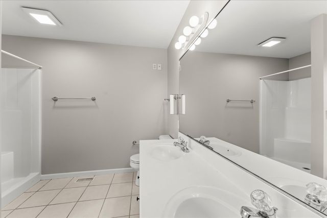 302 County Road 2650 N, Mahomet, IL 61853