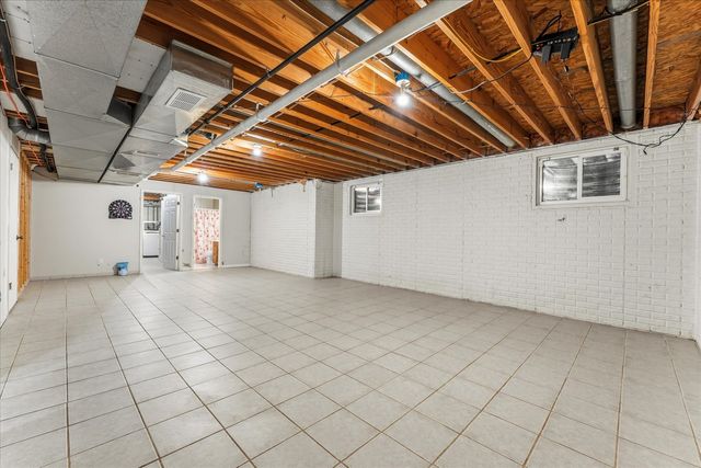 302 County Road 2650 N, Mahomet, IL 61853