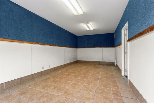 302 County Road 2650 N, Mahomet, IL 61853