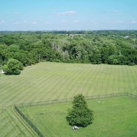 302 County Road 2650 N, Mahomet, IL 61853