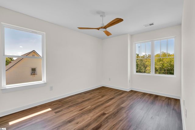10A Hammett Street, Piedmont, SC 29673