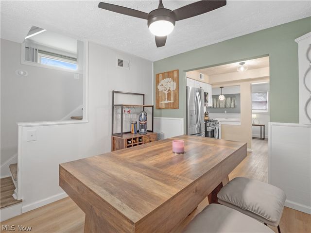 540 Kenilworth Road, Bay Village, OH 44140
