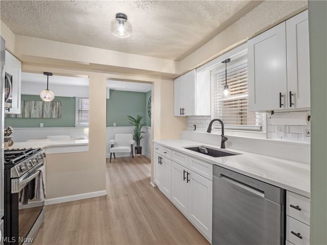 540 Kenilworth Road, Bay Village, OH 44140