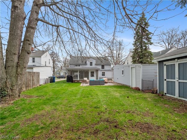 540 Kenilworth Road, Bay Village, OH 44140