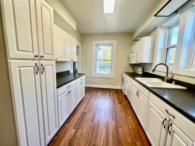 681 W Jefferson Street, Paducah, KY 42001