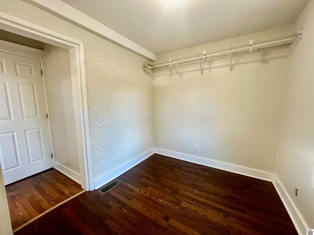 681 W Jefferson Street, Paducah, KY 42001