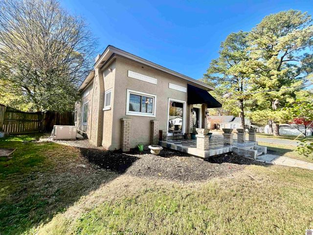 681 W Jefferson Street, Paducah, KY 42001