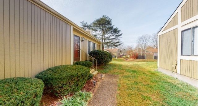 805 Bellevue Rd, Nashville, TN 37221