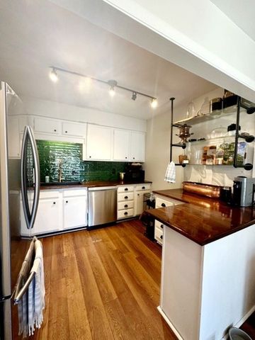 805 Bellevue Rd, Nashville, TN 37221