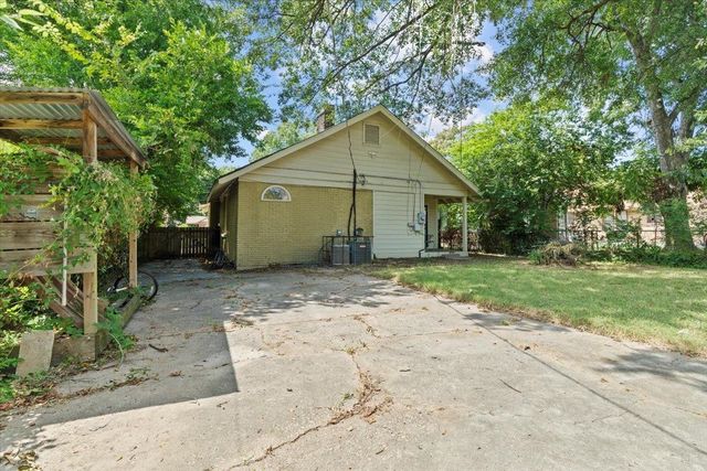830 MAURY ST, Memphis, TN 38107