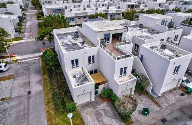 6438 NW 104th Ct 6438, Doral, FL 33178