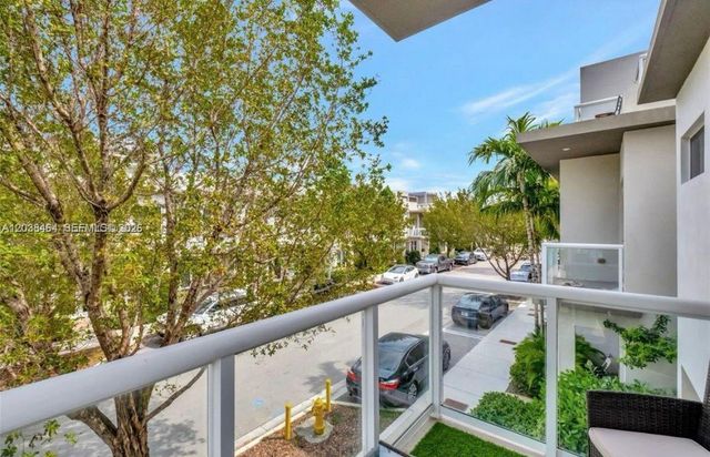6438 NW 104th Ct 6438, Doral, FL 33178