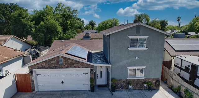 9014 Hillcrest Ave, Stockton, CA 95210