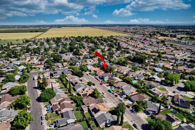 9014 Hillcrest Ave, Stockton, CA 95210