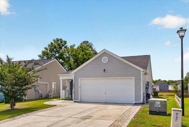 333 Salkahatchie Street, Summerville, SC 29485