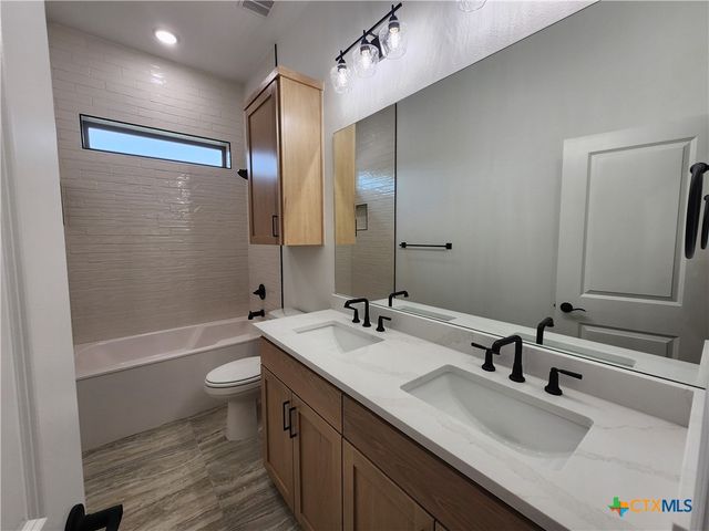 11012 Stinnett Mill Road, Salado, TX 76571