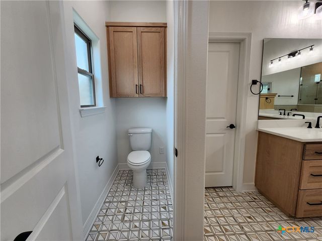 11012 Stinnett Mill Road, Salado, TX 76571