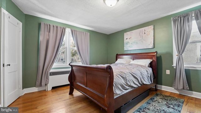 8016 ARLINGTON AVE, Upper Darby, PA 19082