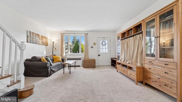 8016 ARLINGTON AVE, Upper Darby, PA 19082