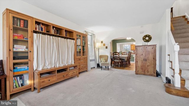 8016 ARLINGTON AVE, Upper Darby, PA 19082