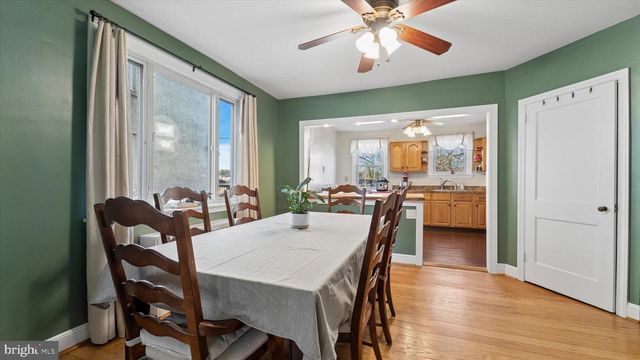 8016 ARLINGTON AVE, Upper Darby, PA 19082