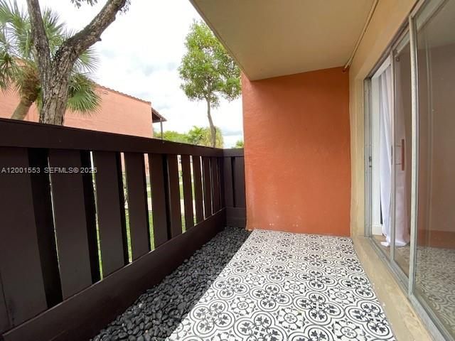 10834 N Kendall Dr X13, Miami, FL 33176