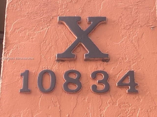 10834 N Kendall Dr X13, Miami, FL 33176