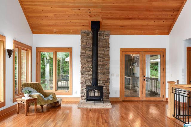 1187 CRAWFORDS COVE ROAD, Springville, AL 35146