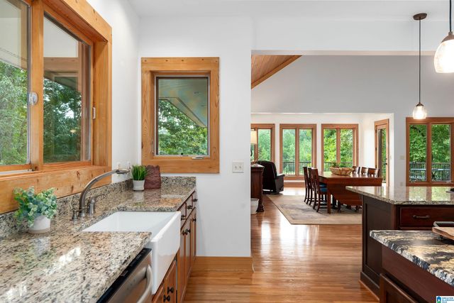 1187 CRAWFORDS COVE ROAD, Springville, AL 35146