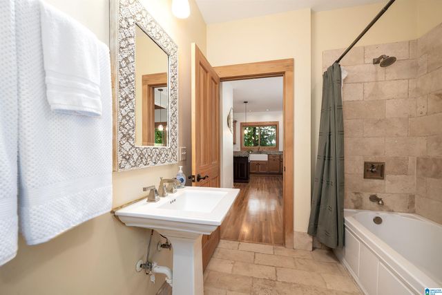 1187 CRAWFORDS COVE ROAD, Springville, AL 35146