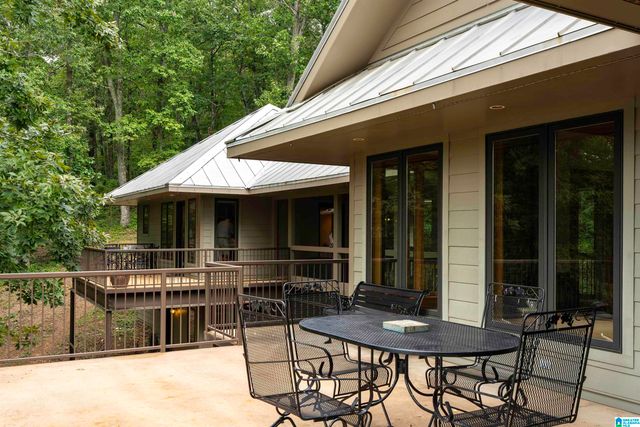 1187 CRAWFORDS COVE ROAD, Springville, AL 35146