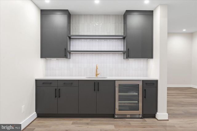 2929 N GREENCASTLE ST, Arlington, VA 22207