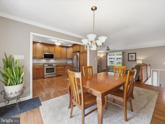 1059 VALLEYBROOK DR, Hagerstown, MD 21742