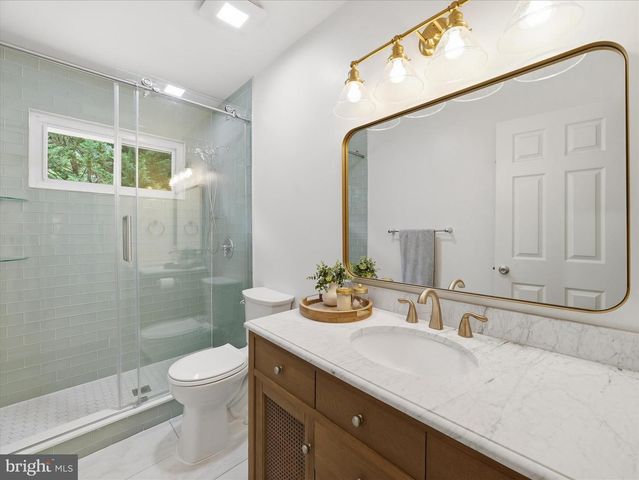 1059 VALLEYBROOK DR, Hagerstown, MD 21742
