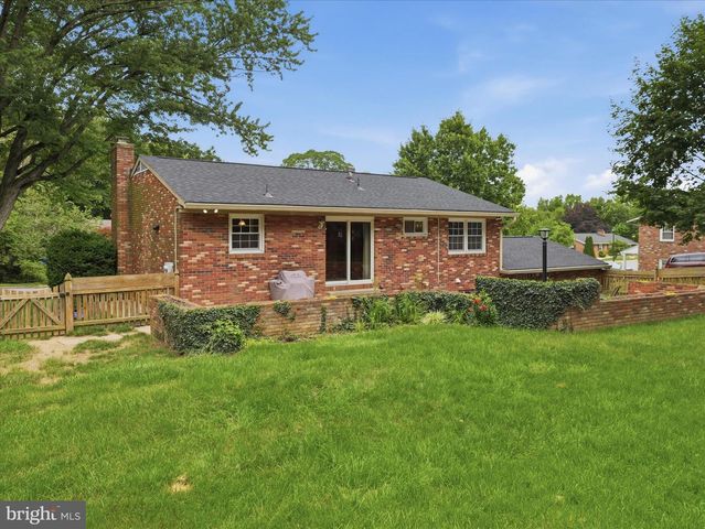 1059 VALLEYBROOK DR, Hagerstown, MD 21742