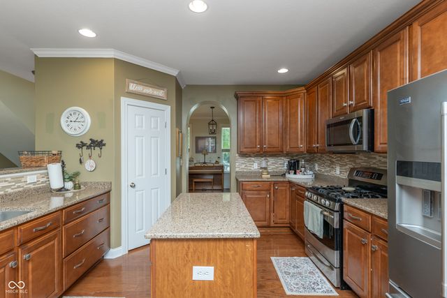 7508 Abundance Lane, Avon, IN 46123