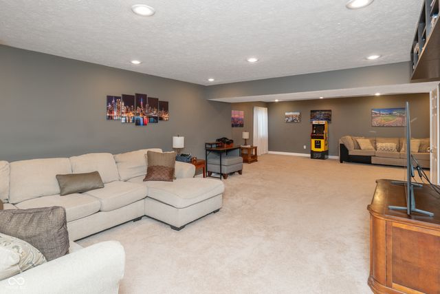 7508 Abundance Lane, Avon, IN 46123