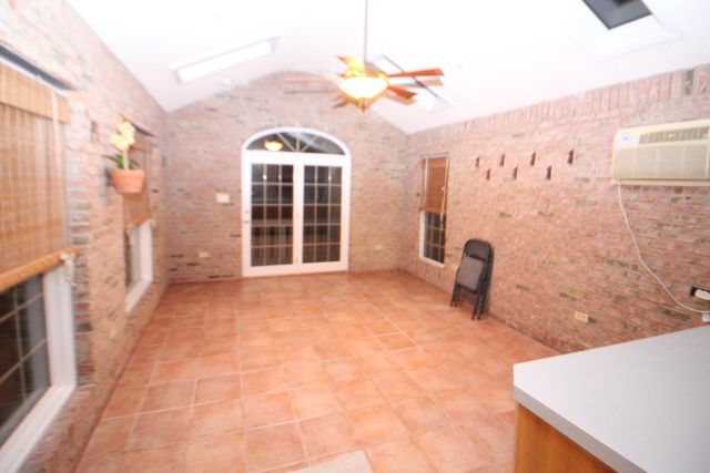 453 Water Cliff Drive, Somerset, KY 42503