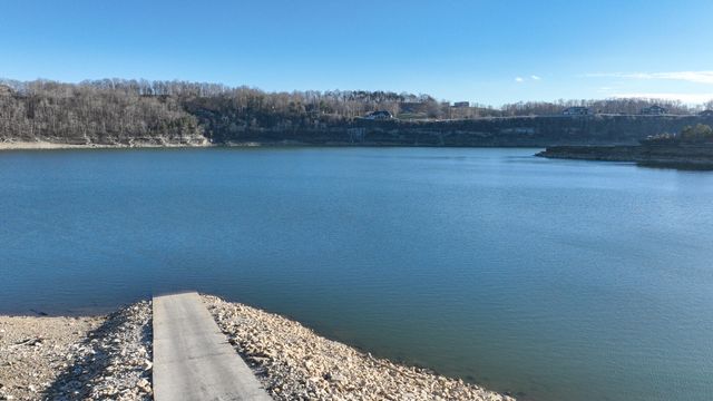 453 Water Cliff Drive, Somerset, KY 42503