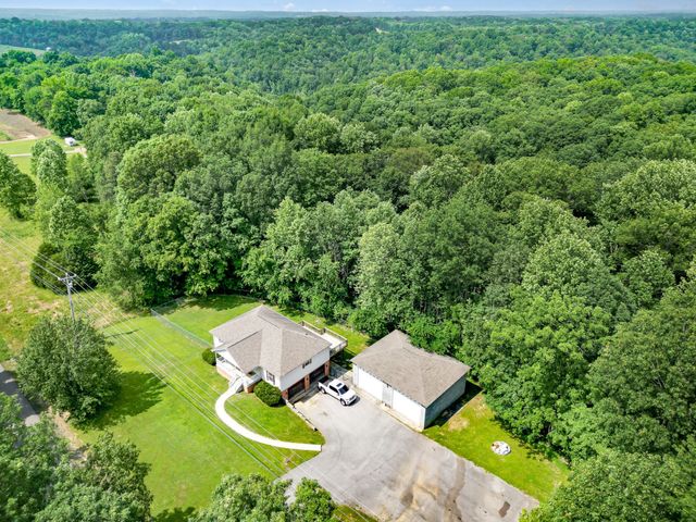 1462 Peter Pond Rd, Ashland City, TN 37015