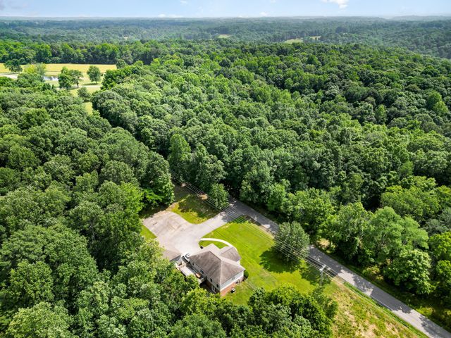 1462 Peter Pond Rd, Ashland City, TN 37015