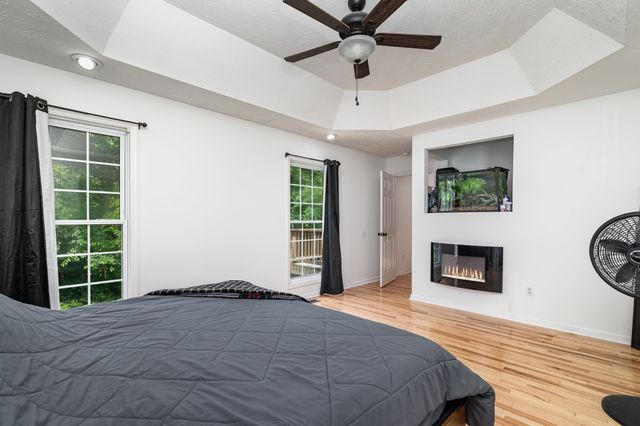 1462 Peter Pond Rd, Ashland City, TN 37015