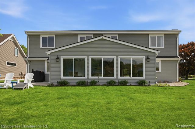 6672 Seth Court, Clarkston, MI 48348