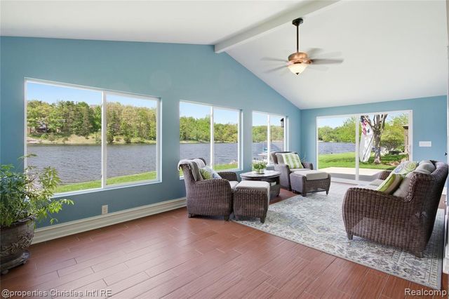 6672 Seth Court, Clarkston, MI 48348