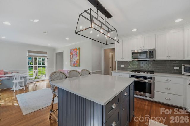 3901 Severn Avenue, Charlotte, NC 28210