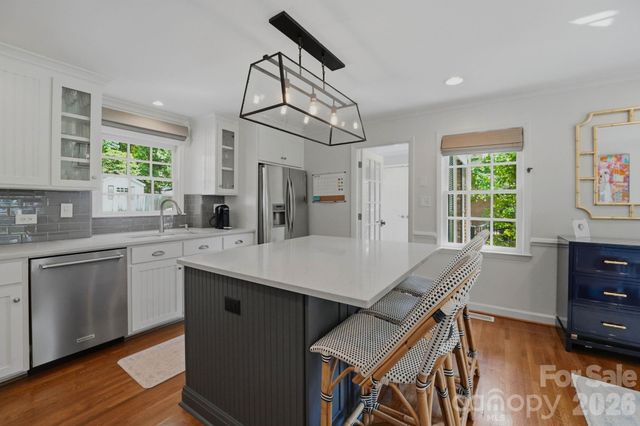 3901 Severn Avenue, Charlotte, NC 28210