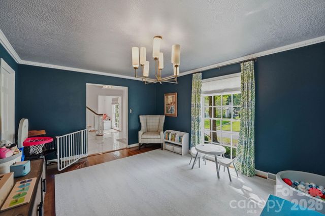 3901 Severn Avenue, Charlotte, NC 28210