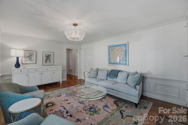 3901 Severn Avenue, Charlotte, NC 28210