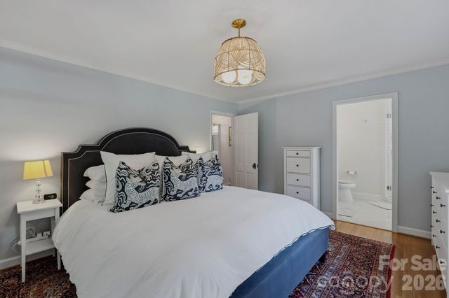 3901 Severn Avenue, Charlotte, NC 28210