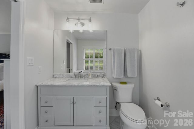 3901 Severn Avenue, Charlotte, NC 28210
